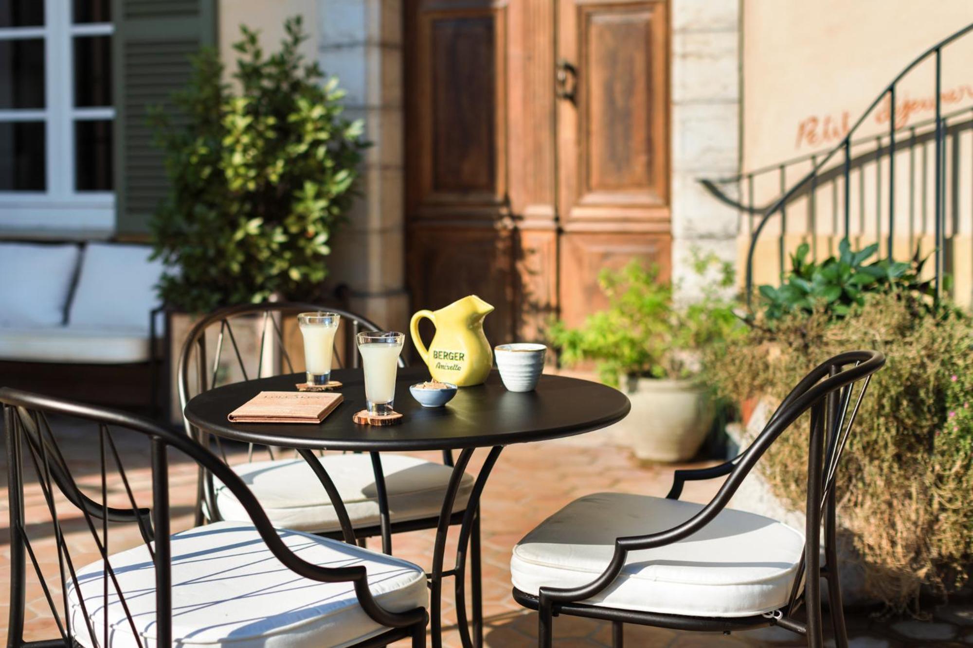Hotel Lou Calen Cotignac Zewnętrze zdjęcie